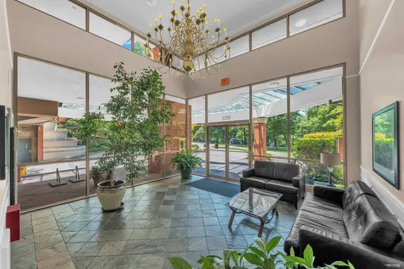 802 160 West Keith Road, North Vancouver For Sale - image 31