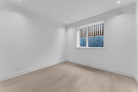 615 East 6th Street, North Vancouver For Sale - image 32
