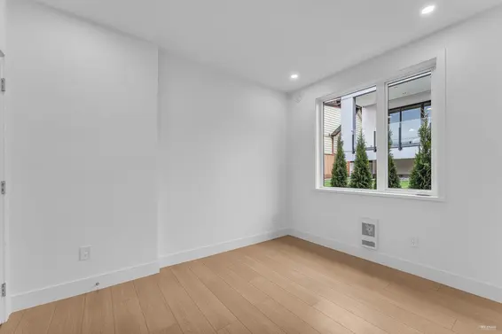 615 East 6th Street, North Vancouver For Sale - image 36