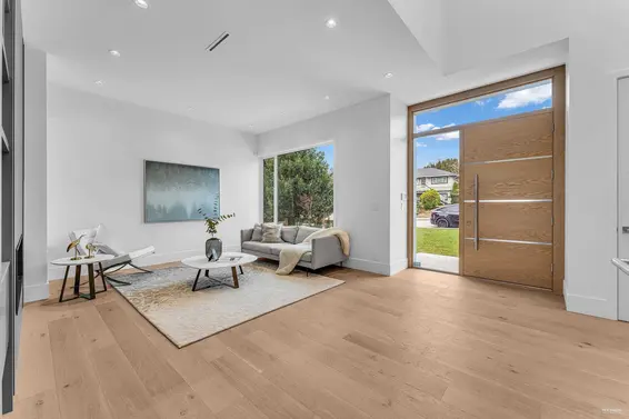 615 East 6th Street, North Vancouver For Sale - image 6