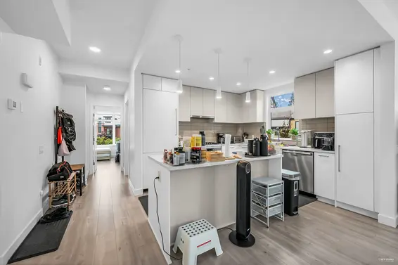 261 2035 Glenaire Drive, North Vancouver For Sale - image 6