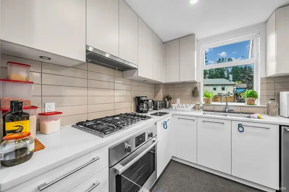 261 2035 Glenaire Drive, North Vancouver For Sale - image 9