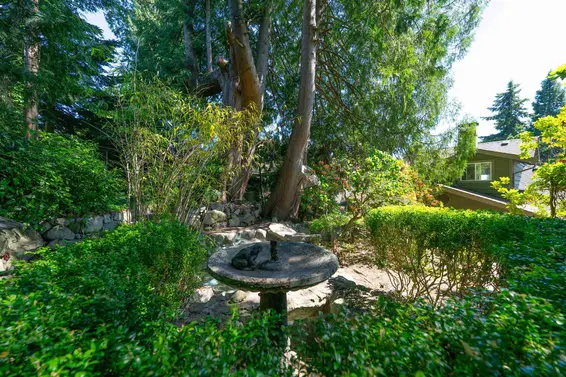3341 Marine Drive, West Vancouver For Sale - image 29