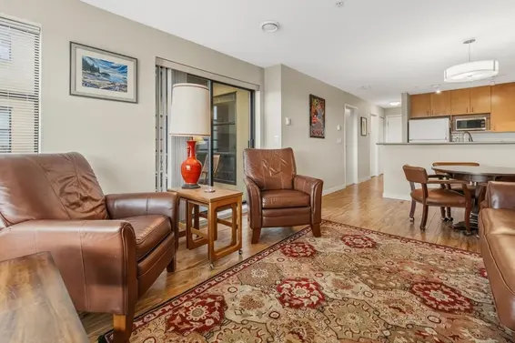 402 124 West 3rd Street, North Vancouver For Sale - image 11