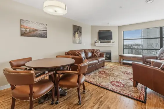 402 124 West 3rd Street, North Vancouver For Sale - image 7