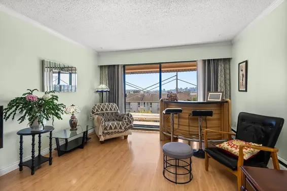 305 236 West 2nd Street, North Vancouver For Sale - image 20