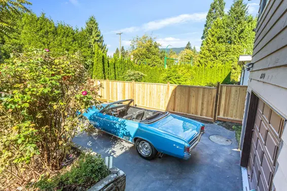 2370 Mountain Highway, North Vancouver For Sale - image 38