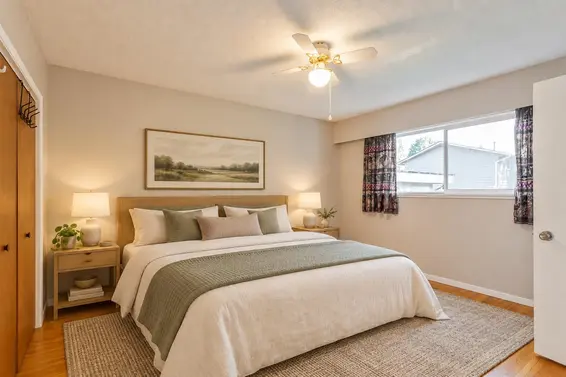 2370 Mountain Highway, North Vancouver For Sale - image 8