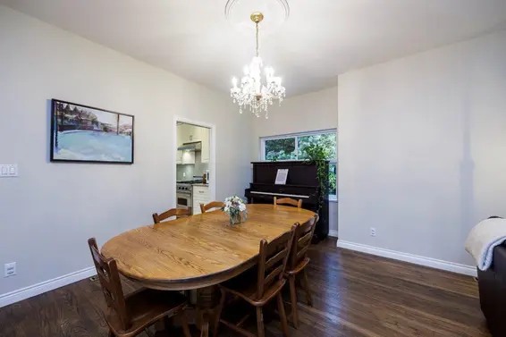 1806 Deep Cove Road, North Vancouver For Sale - image 10