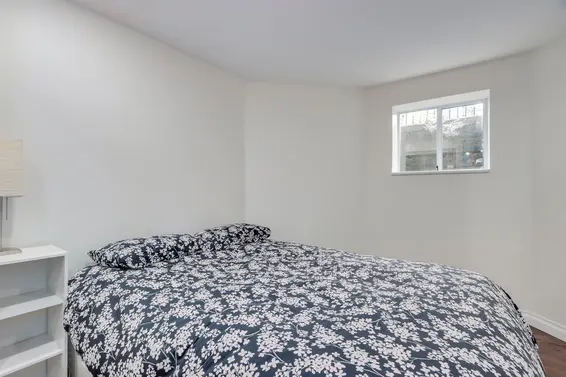 1806 Deep Cove Road, North Vancouver For Sale - image 27