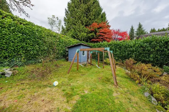 1806 Deep Cove Road, North Vancouver For Sale - image 34