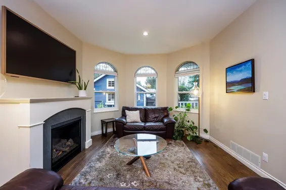 1806 Deep Cove Road, North Vancouver For Sale - image 6