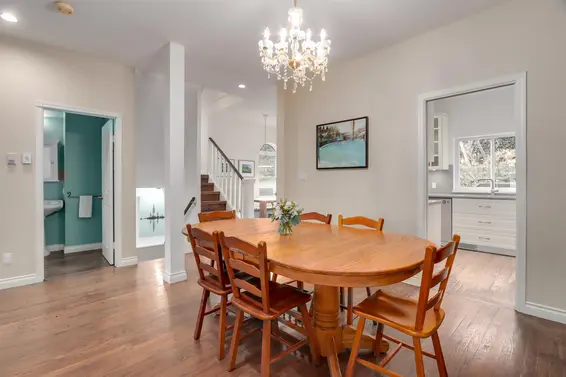 1806 Deep Cove Road, North Vancouver For Sale - image 9