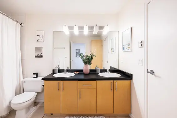 404 137 East 1st Street, North Vancouver For Sale - image 14