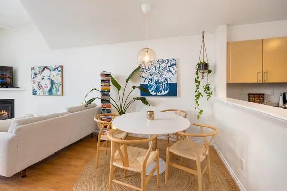 404 137 East 1st Street, North Vancouver For Sale - image 7