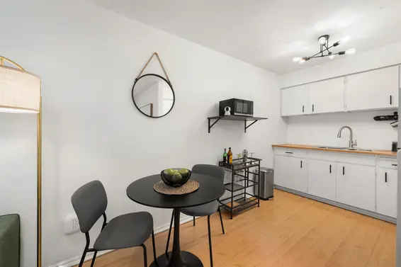 304 212 Forbes Avenue, North Vancouver For Sale - image 11