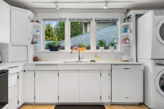 163 East Kings Road, North Vancouver For Sale - image 15