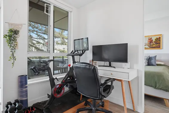 311 707 East 3rd Street, North Vancouver For Sale - image 14