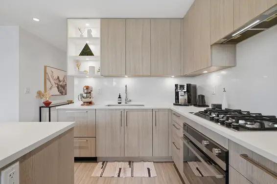 311 707 East 3rd Street, North Vancouver For Sale - image 5