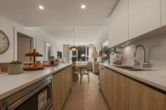 307 423 6th Street, West Vancouver For Sale - image 30