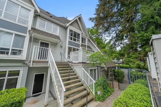 3 995 Lynn Valley Road, North Vancouver For Sale - image 32