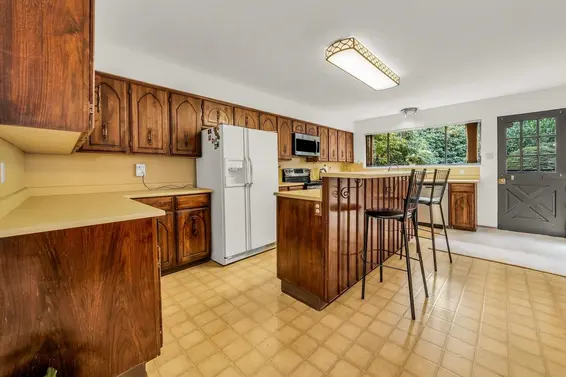 1071 Carnaby Place, North Vancouver For Sale - image 16