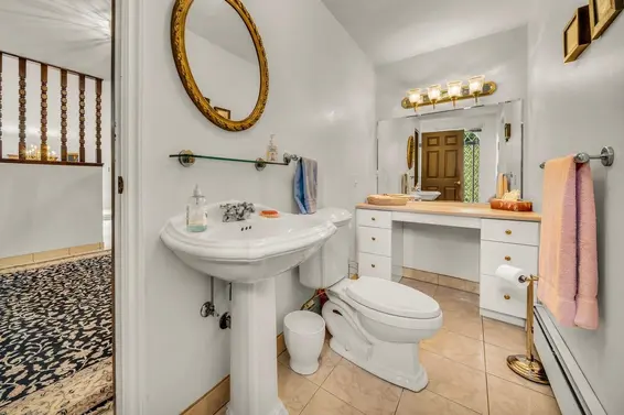 1071 Carnaby Place, North Vancouver For Sale - image 21