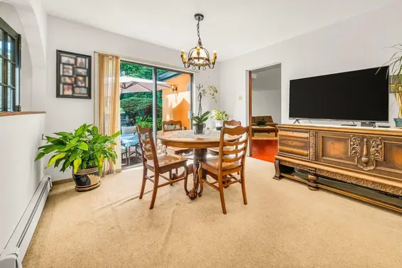 1071 Carnaby Place, North Vancouver For Sale - image 22