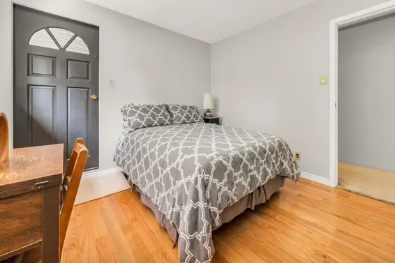 1071 Carnaby Place, North Vancouver For Sale - image 30