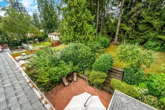 1071 Carnaby Place, North Vancouver For Sale - image 5