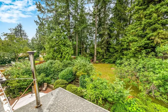 1071 Carnaby Place, North Vancouver For Sale - image 6