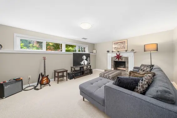 4368 Arundel Road, North Vancouver For Sale - image 32