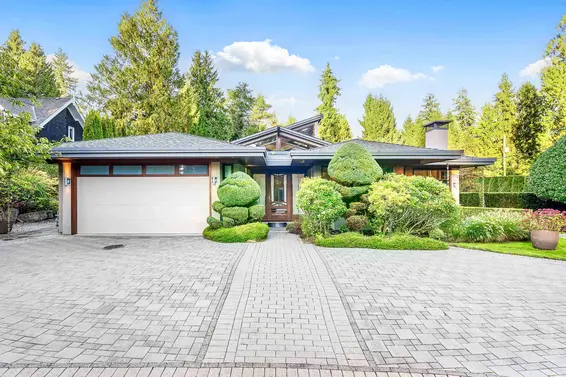 389 Moyne Drive, West Vancouver For Sale - image 1