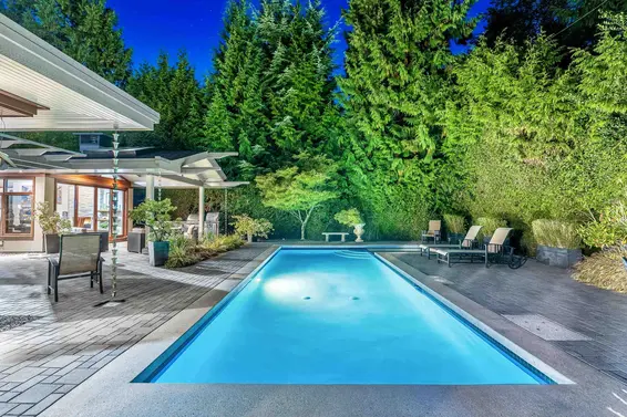 389 Moyne Drive, West Vancouver For Sale - image 25