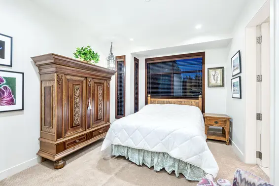 389 Moyne Drive, West Vancouver For Sale - image 28