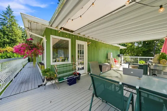 1033 Clements Avenue, North Vancouver For Sale - image 14
