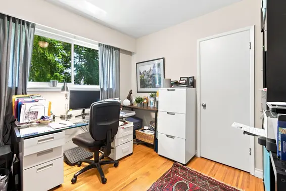 1033 Clements Avenue, North Vancouver For Sale - image 20