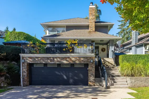 3968 Frames Place, North Vancouver For Sale - image 2