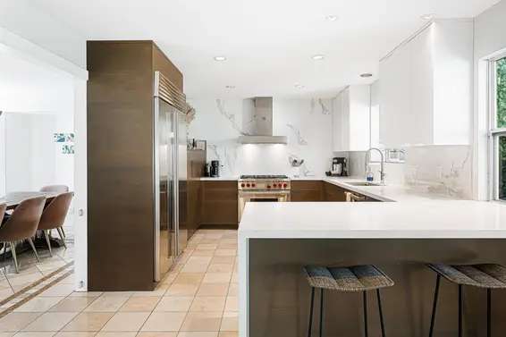 3968 Frames Place, North Vancouver For Sale - image 5