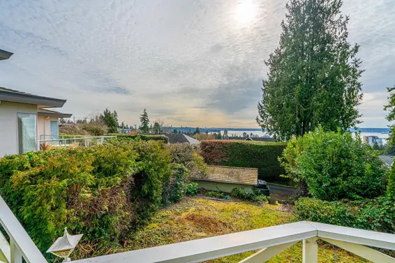 2150 Nelson Avenue, West Vancouver For Sale - image 11