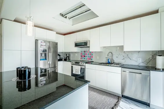 2150 Nelson Avenue, West Vancouver For Sale - image 5