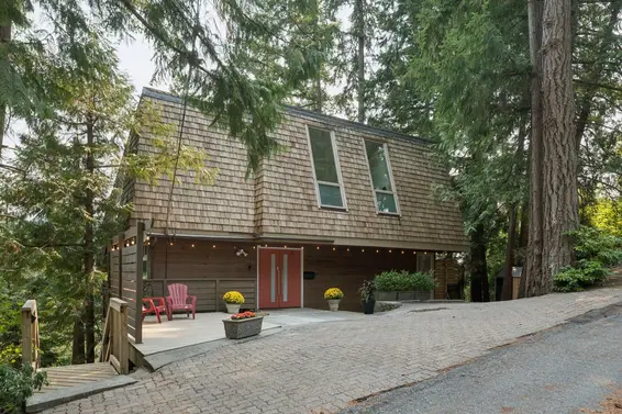 5781 Cranley Drive, West Vancouver