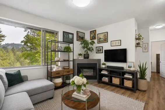 5781 Cranley Drive, West Vancouver For Sale - image 35