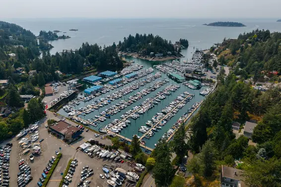 5781 Cranley Drive, West Vancouver For Sale - image 39