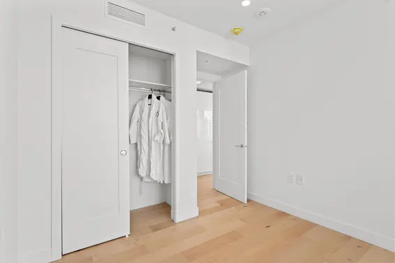 1406 135 East 13th Street, North Vancouver For Sale - image 34