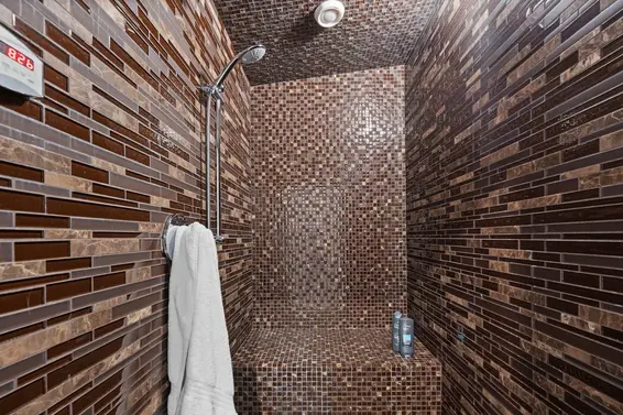 1045 Sinclair Street, West Vancouver For Sale - image 31