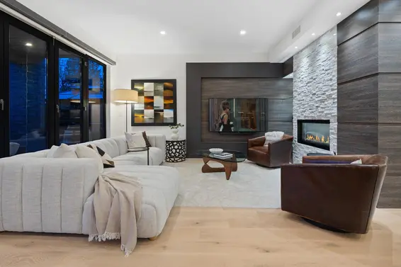 1045 Sinclair Street, West Vancouver For Sale - image 6