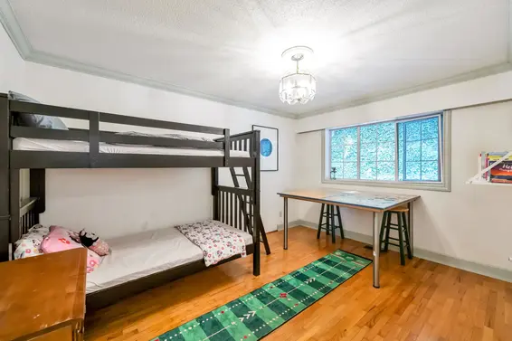 5560 Greenleaf Road, West Vancouver For Sale - image 23