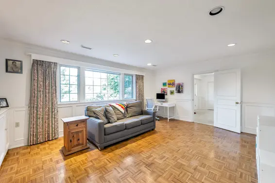 5560 Greenleaf Road, West Vancouver For Sale - image 27