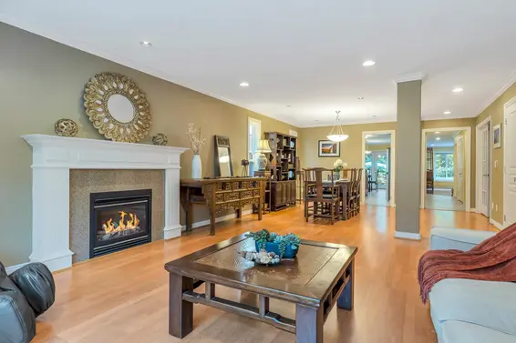 950 Seymour Boulevard, North Vancouver For Sale - image 15